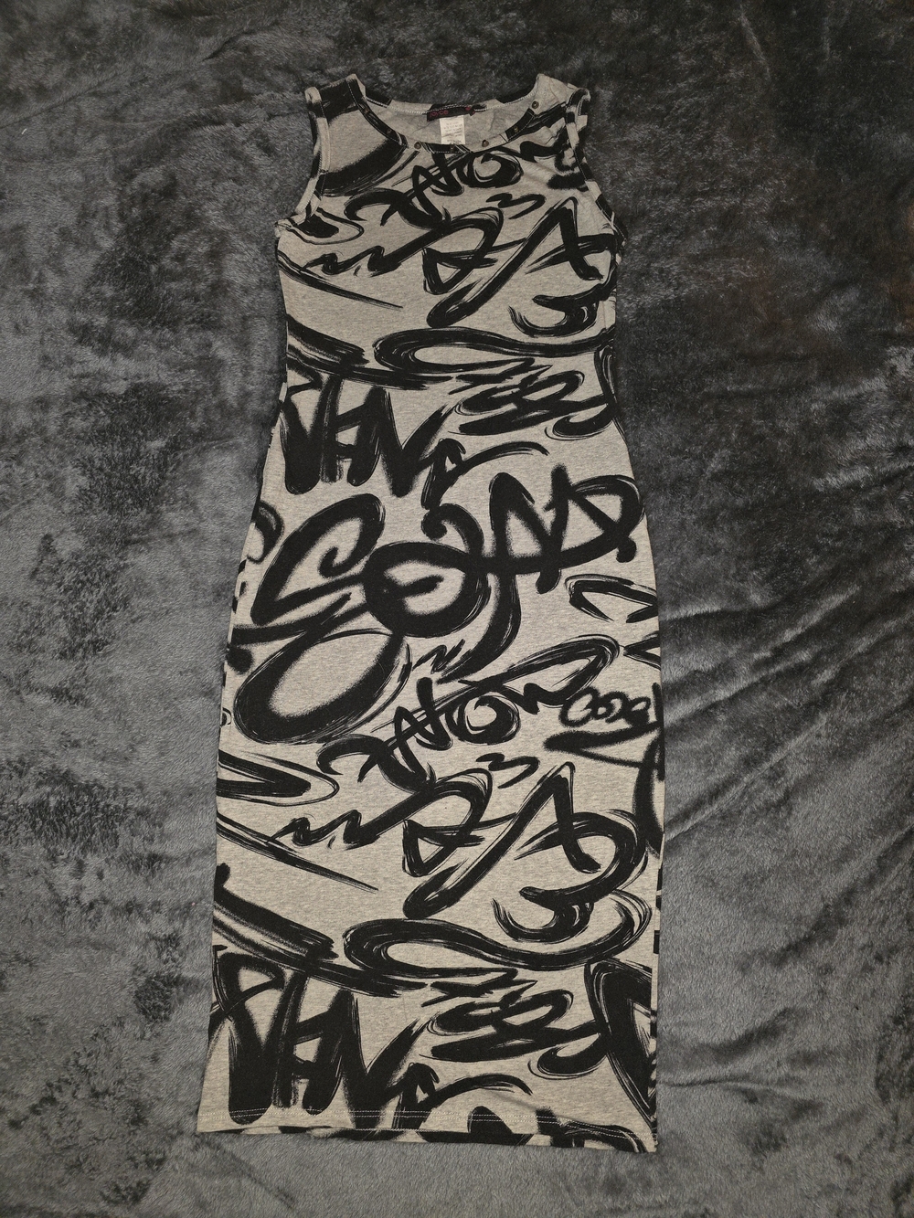 Joyce Leslie Black & Gray Graffiti Bodycon Midi Dress